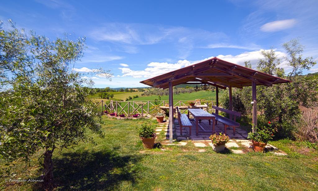 Agriturismo La Valle Degli Ulivi Semproniano Buitenkant foto